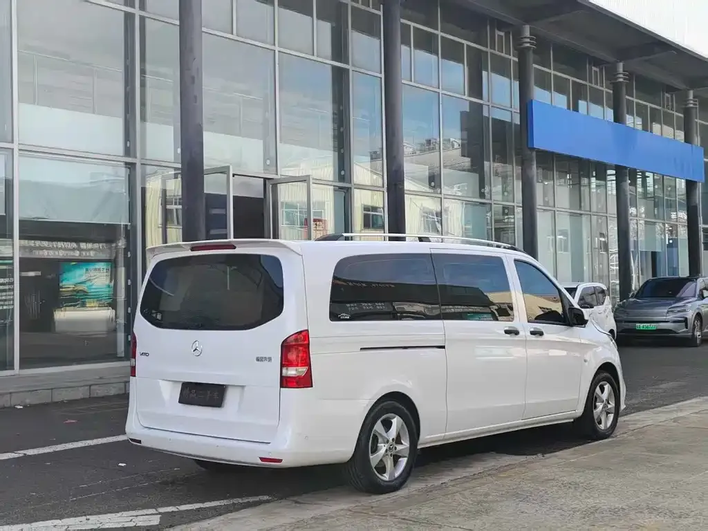Mercedes-Benz Vito — фото 9