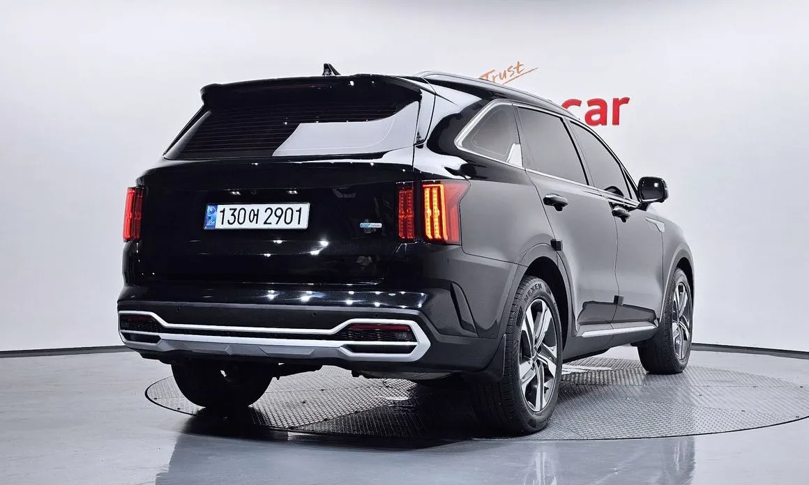 Kia Sorento — фото 4