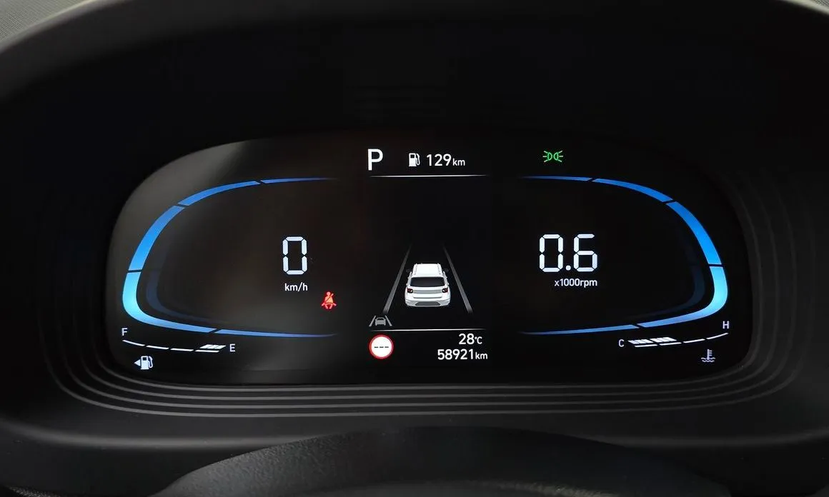 Hyundai Venue — фото 2