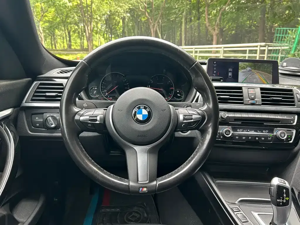 BMW 3 Series GT — фото 3