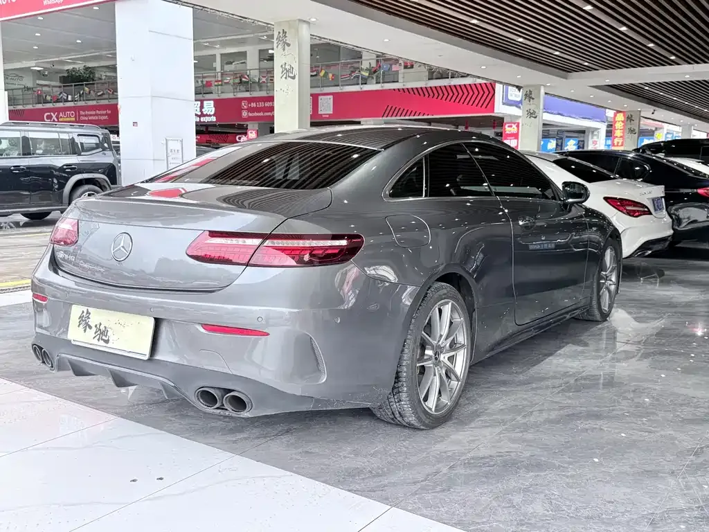 Mercedes-Benz E-Class (Import) — фото 3
