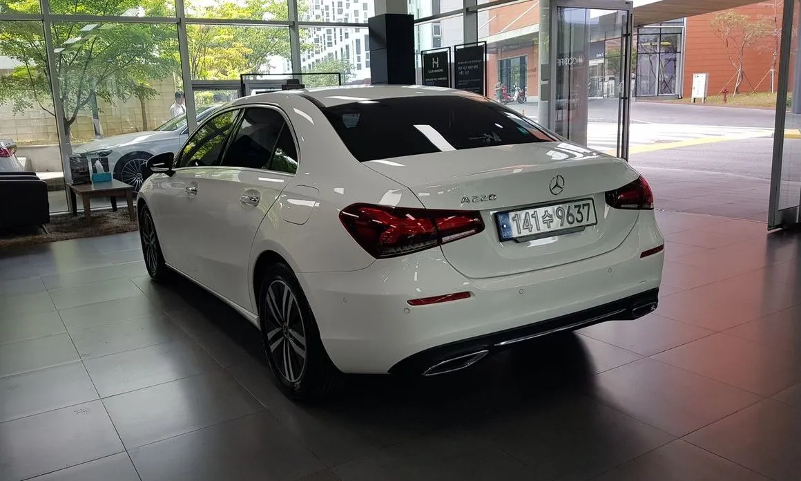 Mercedes-Benz A-Class — фото 6