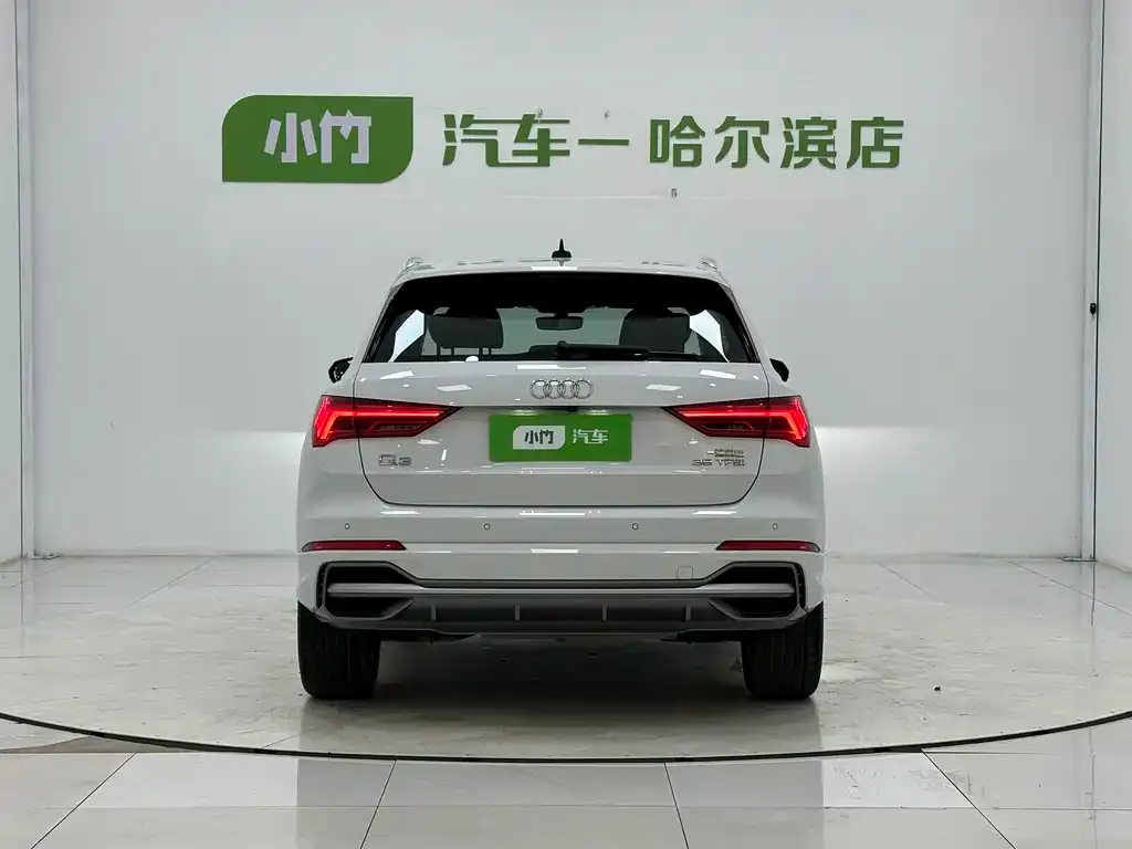 Audi Q3 — фото 5