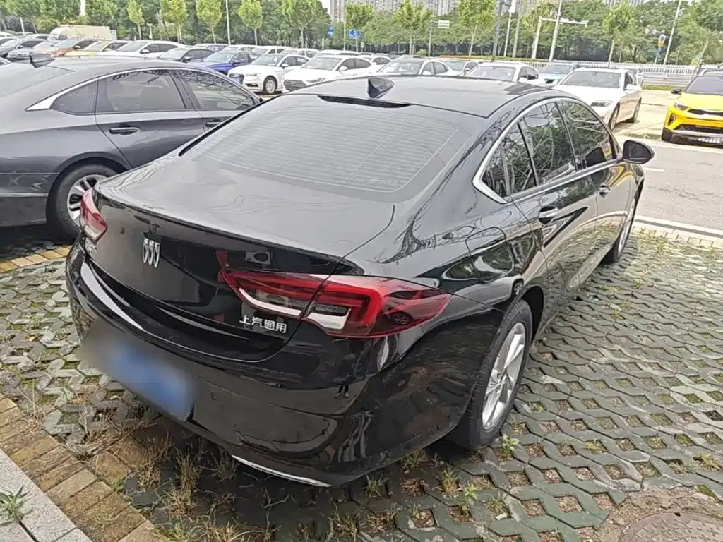 Buick Regal — фото 7