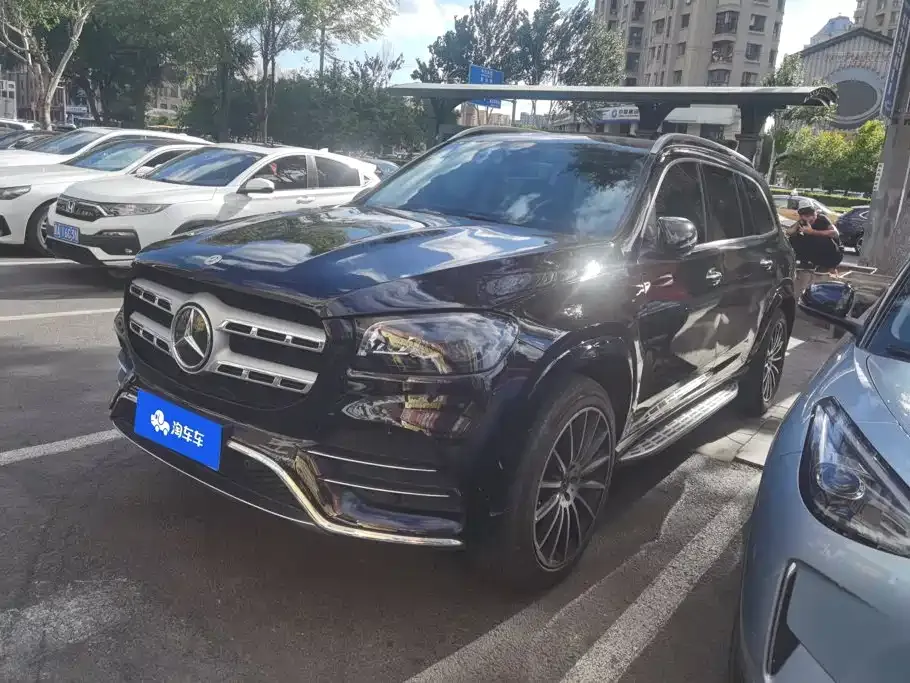 Mercedes-Benz GLS — фото 1