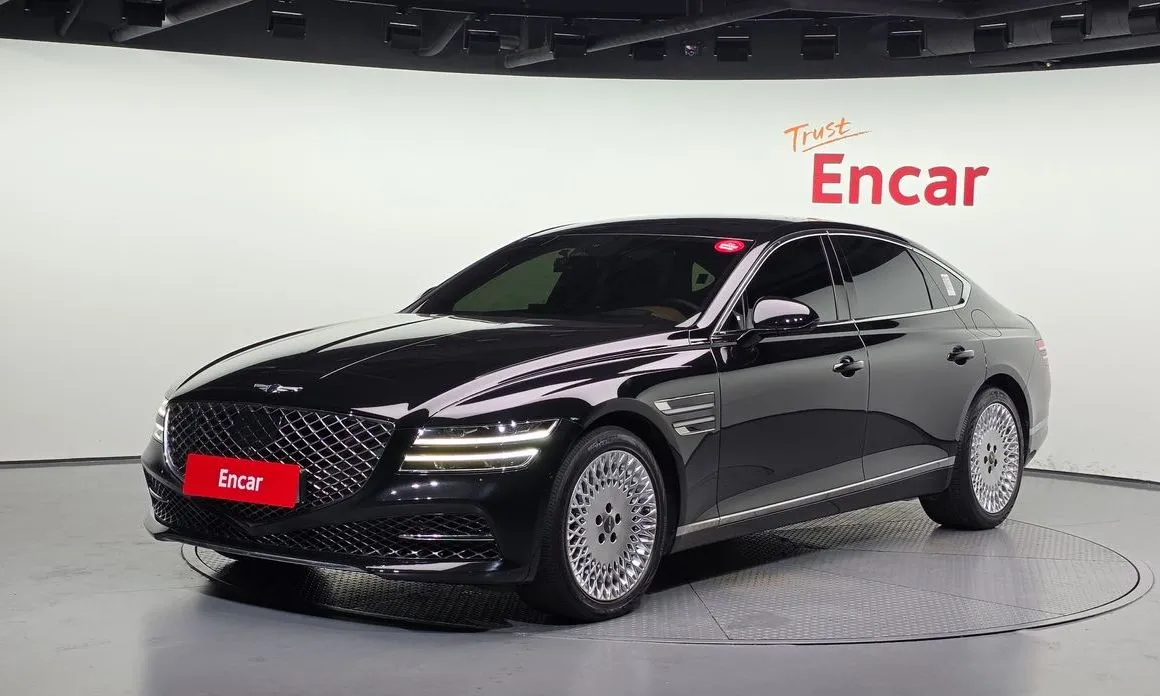 Genesis G80 — фото 1