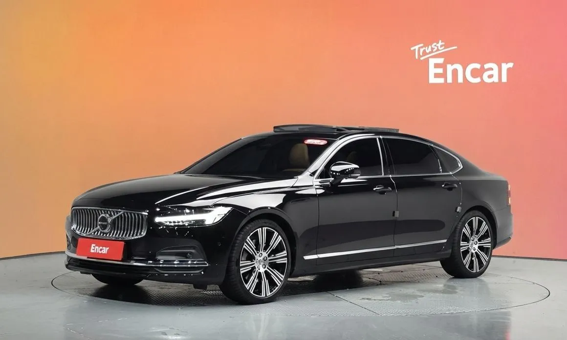 Volvo S90 — фото 1