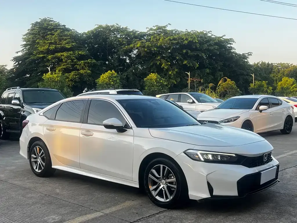 Honda Civic — фото 6