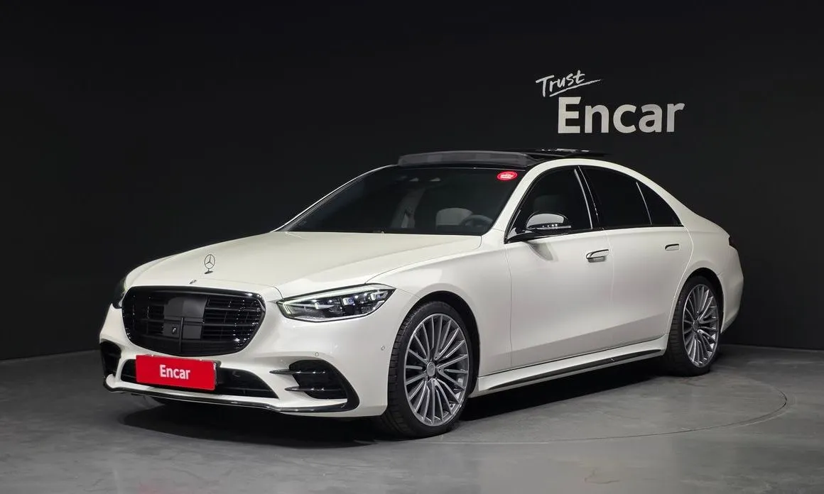 Mercedes-Benz S-Class — фото 1