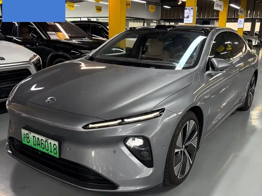 NIO ET7