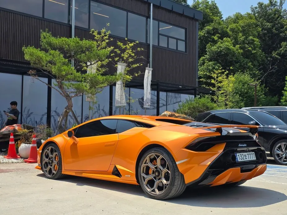 Lamborghini Huracan 2023 из KR, фото 9
