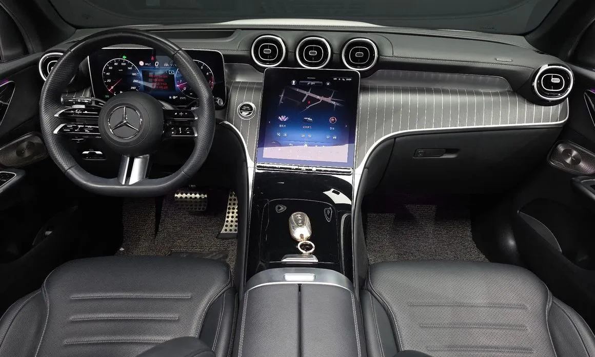 Mercedes-Benz GLC-Class 2024 из KR, фото 4