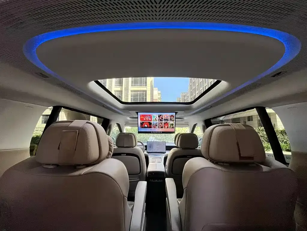 XPeng X9 2024 из CN, фото 4