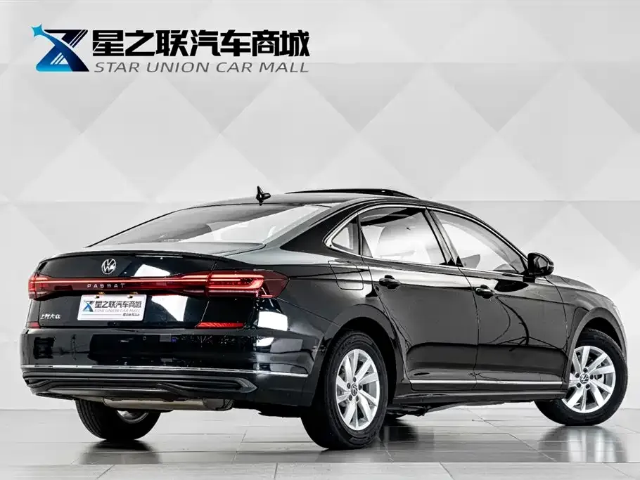 Volkswagen Passat — фото 4