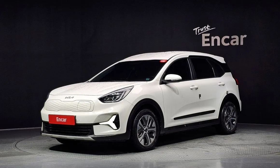 Kia Niro — фото 1