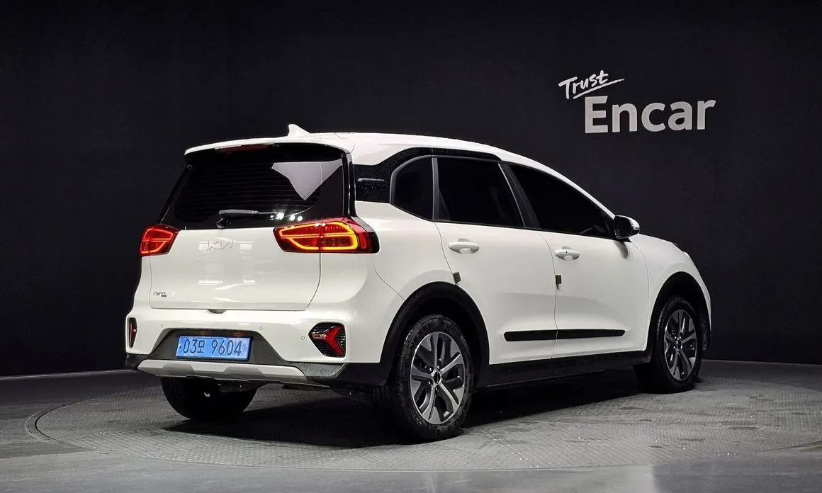 Kia Niro — фото 7