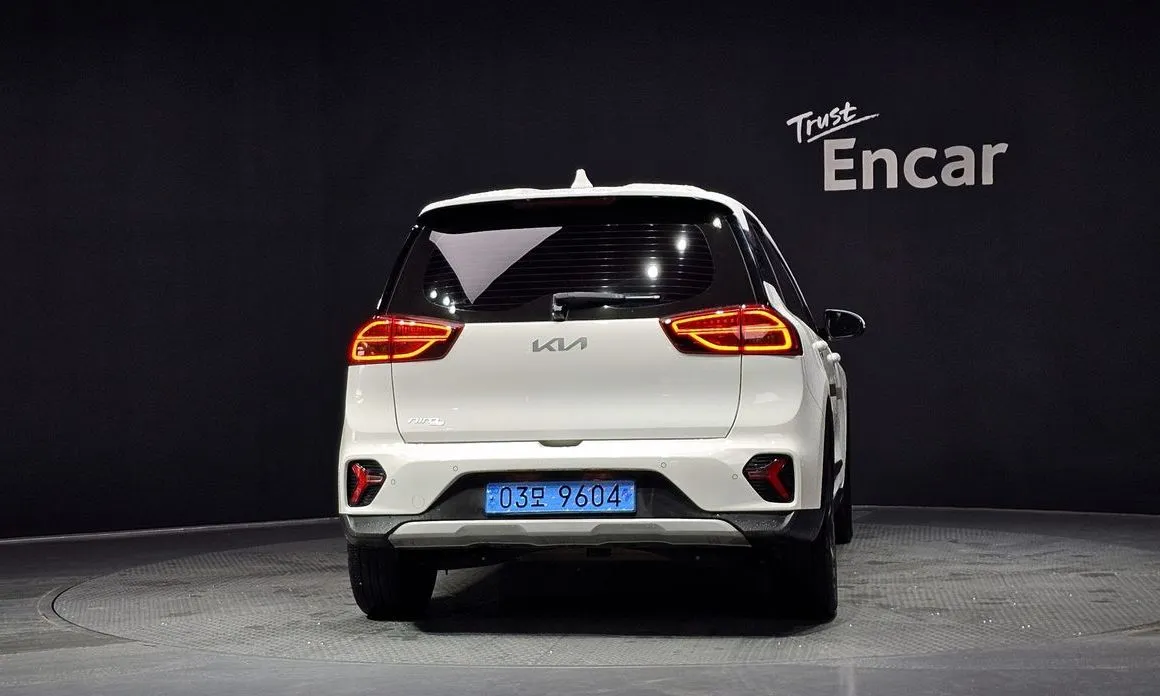 Kia Niro — фото 6