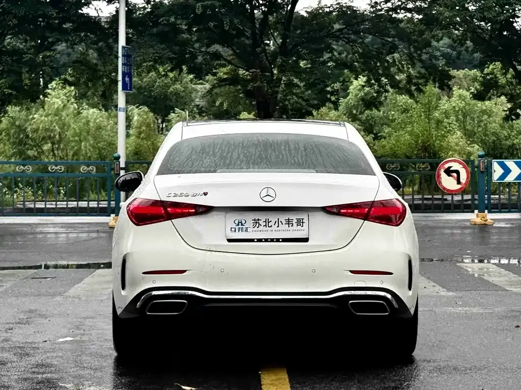 Mercedes-Benz C-Class — фото 10