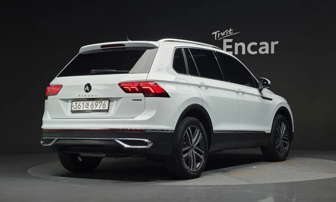 Volkswagen Tiguan — фото 2