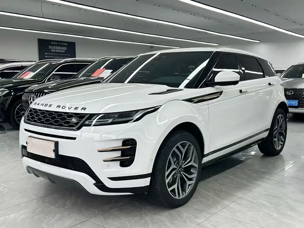 Land Rover Evoque — фото 1