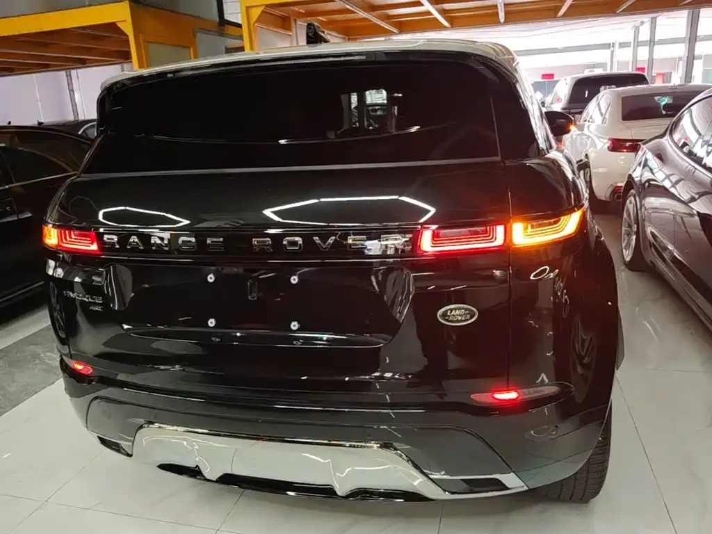 Land Rover Evoque — фото 10