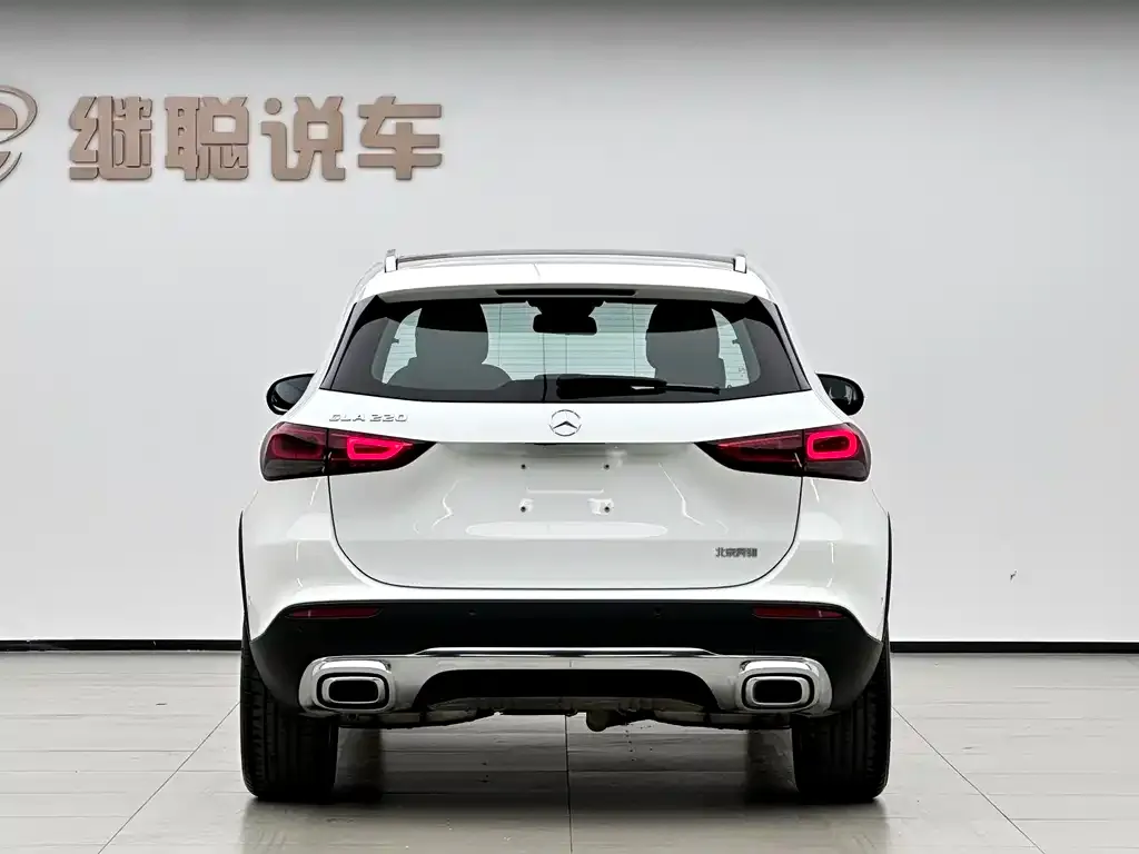 Mercedes-Benz GLA — фото 6