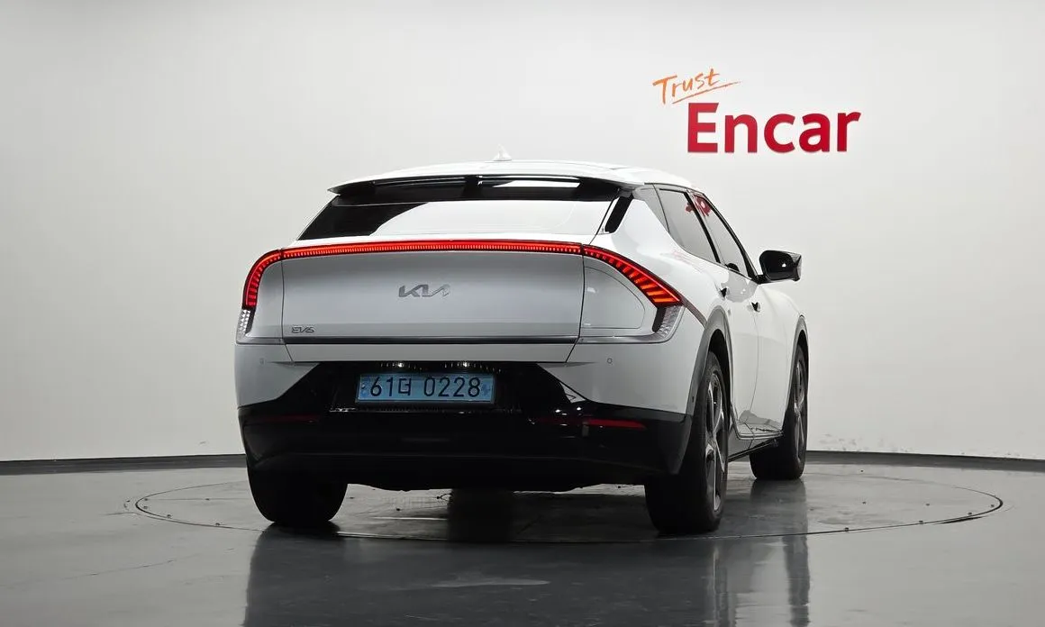 Kia EV6 — фото 3