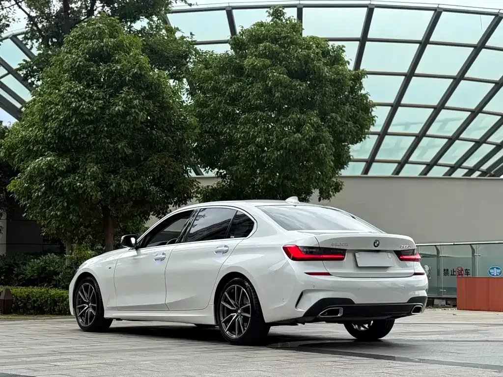 BMW 3 Series — фото 10