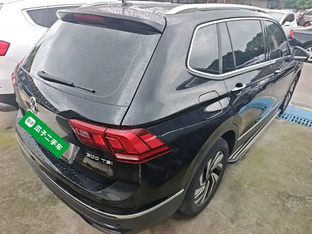Volkswagen Tiguan L — фото 5