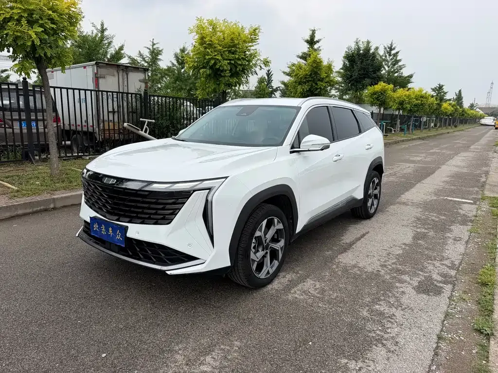 Geely Boyue L