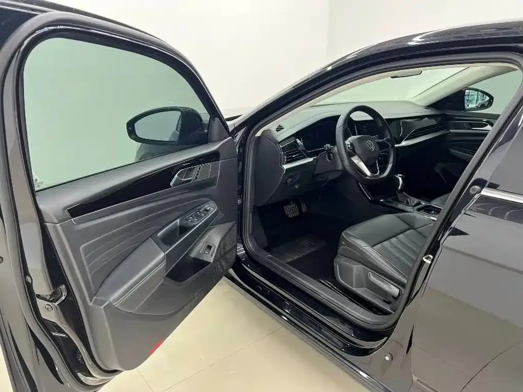 Volkswagen Passat — фото 5