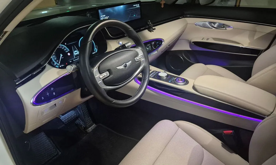 Genesis GV70 — фото 10
