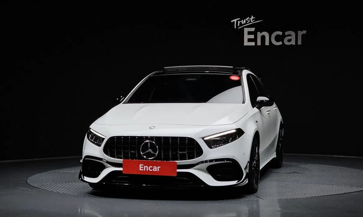 Mercedes-Benz A-Class — фото 8
