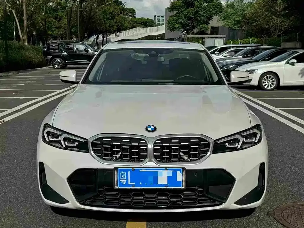 BMW 3 Series — фото 1
