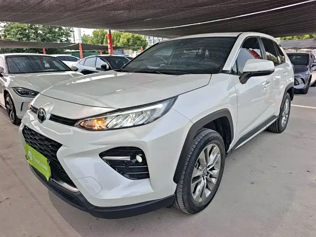 Toyota Wildlander — фото 4
