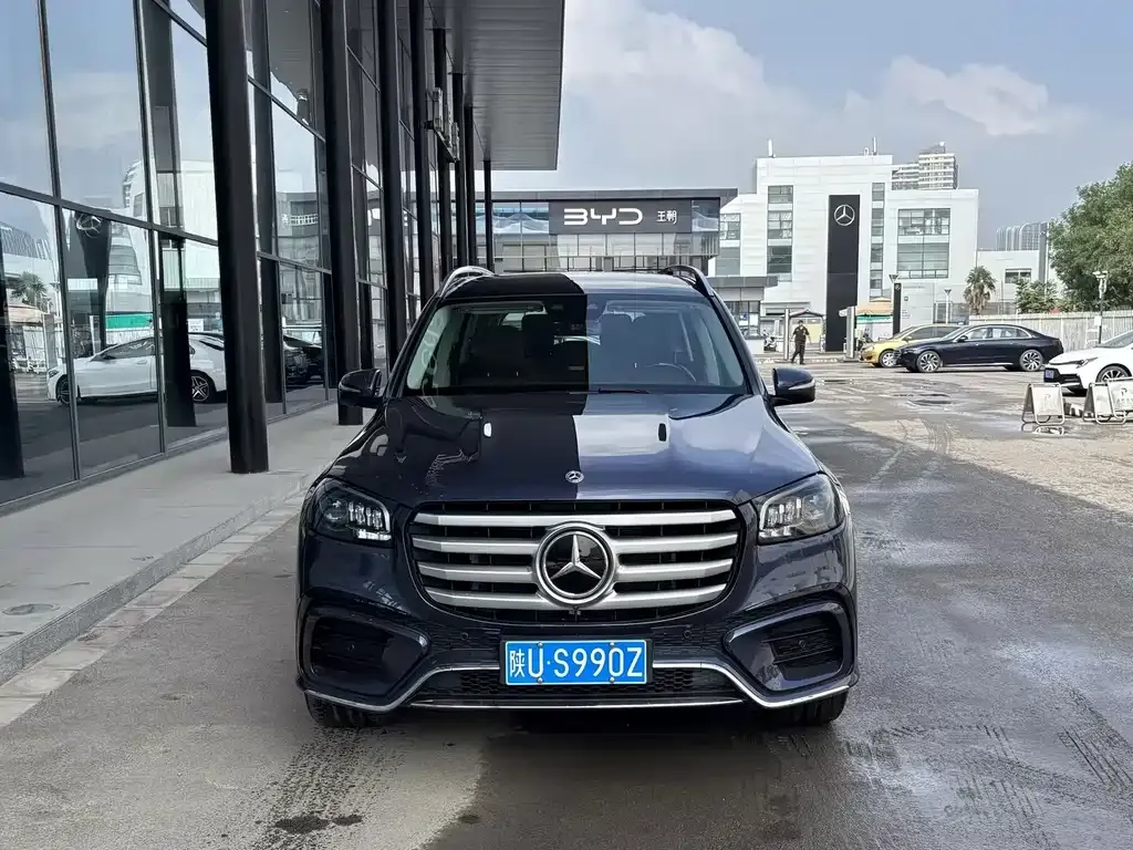 Mercedes-Benz GLS — фото 9