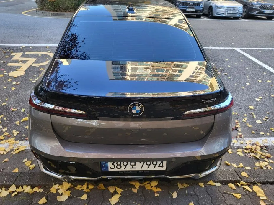 BMW 7-Series 2023 из KR, фото 2