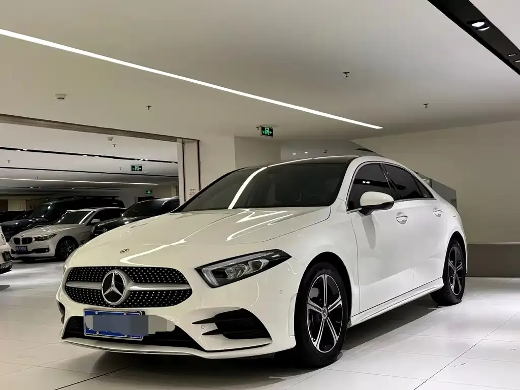 Mercedes-Benz A-Class — фото 1