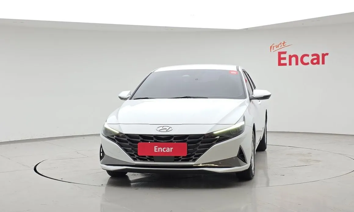 Hyundai AVANTE — фото 3