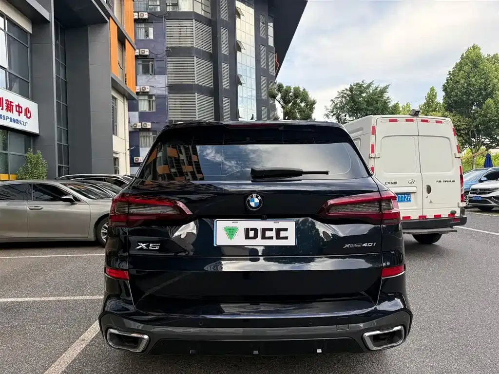 BMW X5 (Import) — фото 1