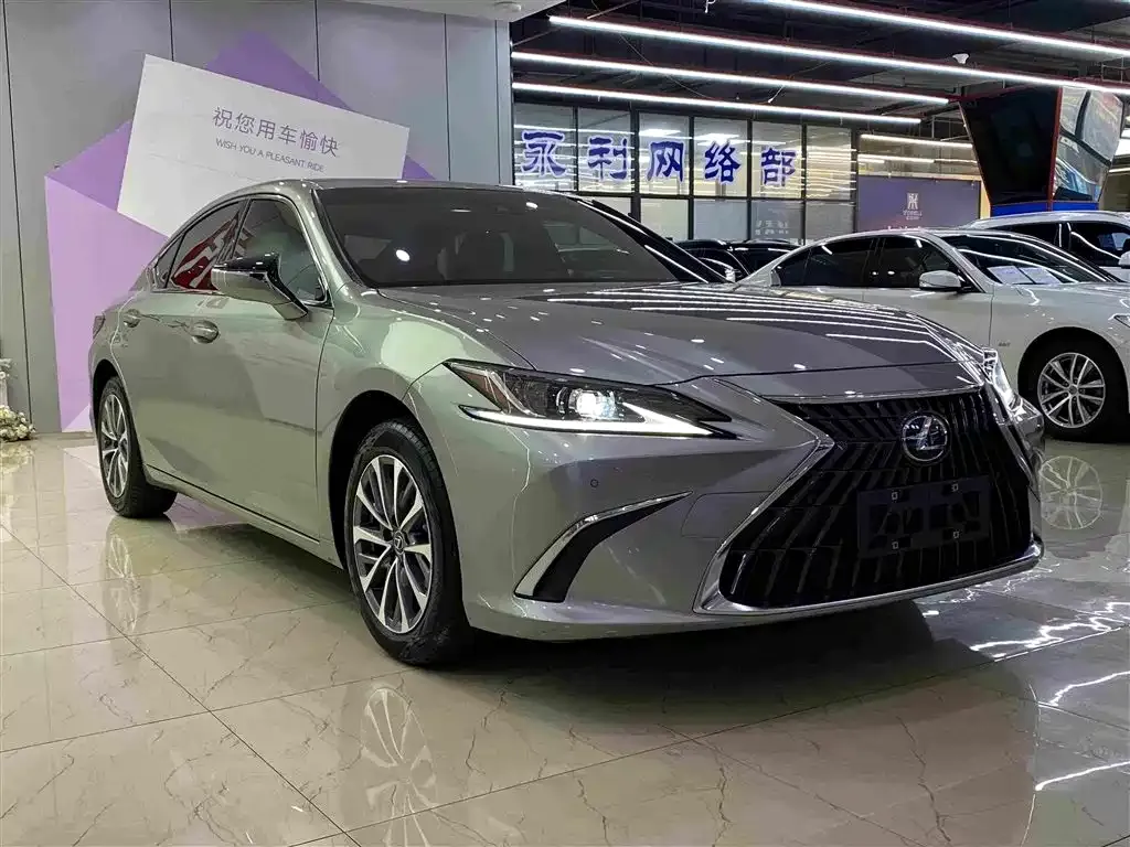 Lexus ES 2024 из CN, фото 9