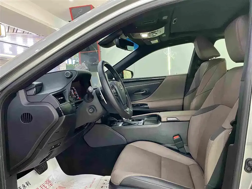 Lexus ES 2024 из CN, фото 10