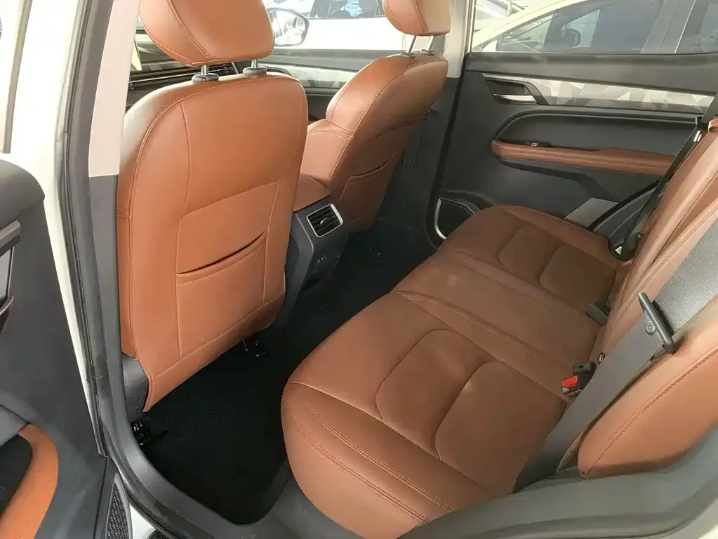 Geely Vision X6 2021 из CN, фото 3