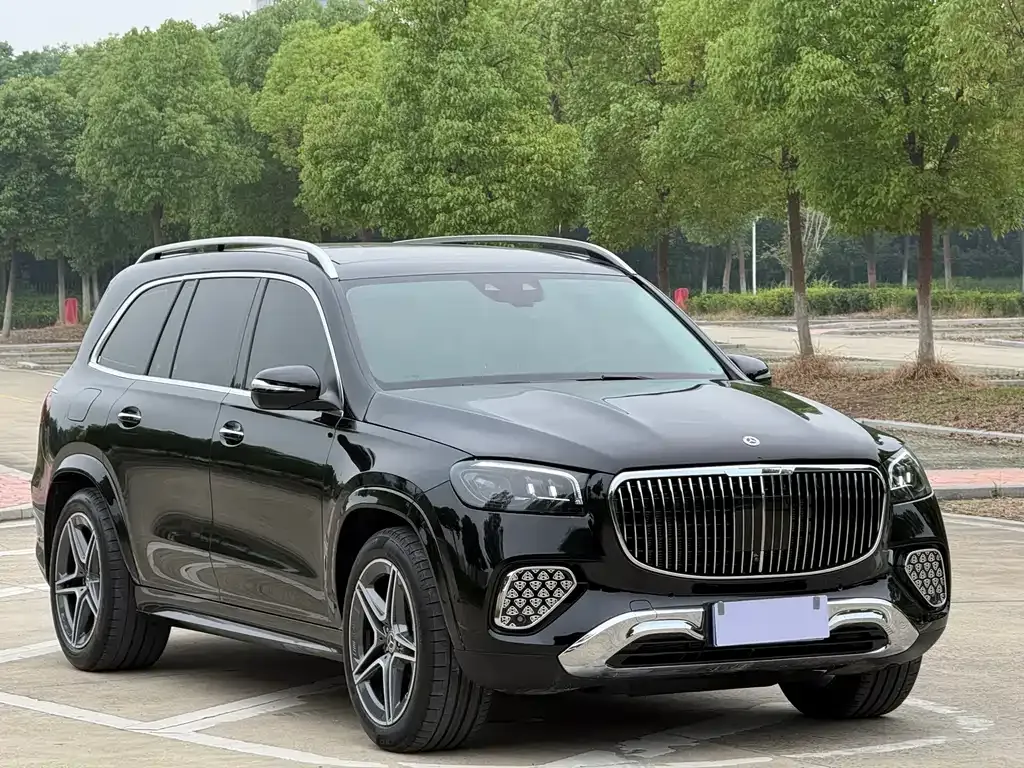 Mercedes-Benz GLS — фото 9