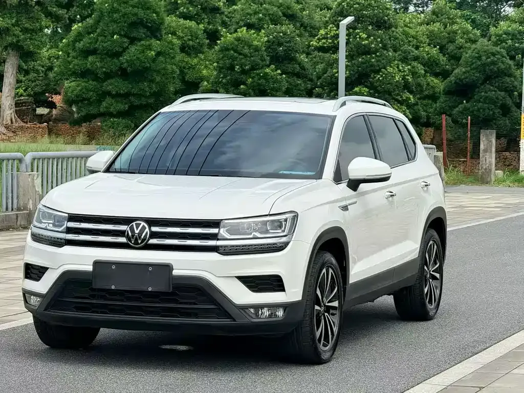 Volkswagen Tharu — фото 7