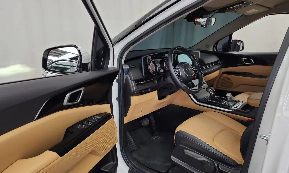 Kia Carnival 2023 из KR, фото 8