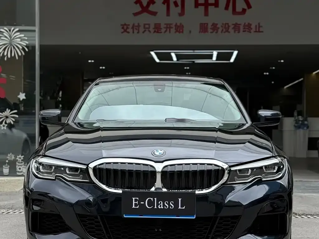 BMW 3 Series 2021 из CN, фото 2