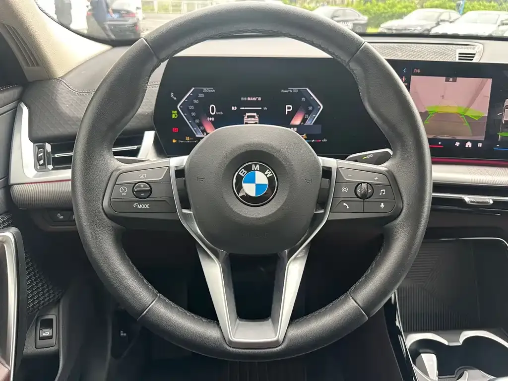 BMW X2 — фото 9