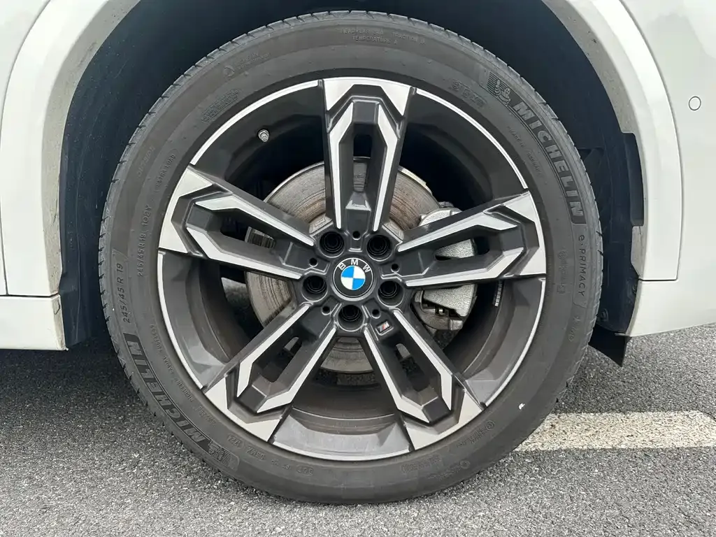 BMW X2 — фото 10