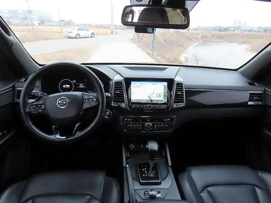 KG Mobility (Ssangyong) Rexton — фото 3